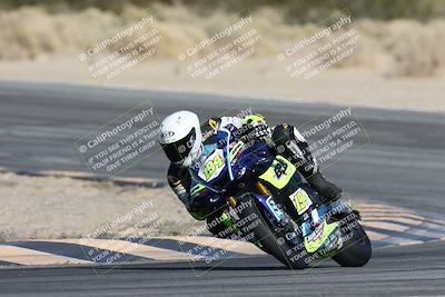 media/Dec-07-2025-CVMA (Sun) [[3e7d2de5dc]]/Race 6-The Shootout/